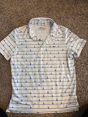 Vineyard Vines Boys 1/4 button Collar Short Sleeve